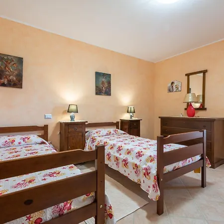 Vakantiehuis Bacio Del Sole Sìnnai